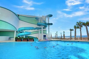 Innenpool, beheizter Pool