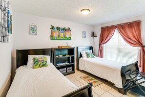2 chambres, bureau, fer et planche à repasser, Internet gratuit
