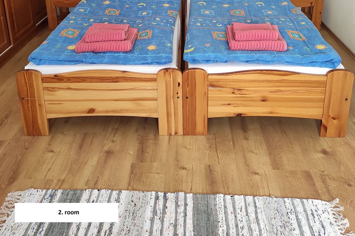 Blackout curtains, travel cot, free WiFi, bed sheets
