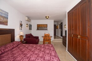 Iron/ironing board, free WiFi, bed sheets - Studio Apartment '19A Claire' with Pool, Private Garden & Wi-Fi (El Paraiso)