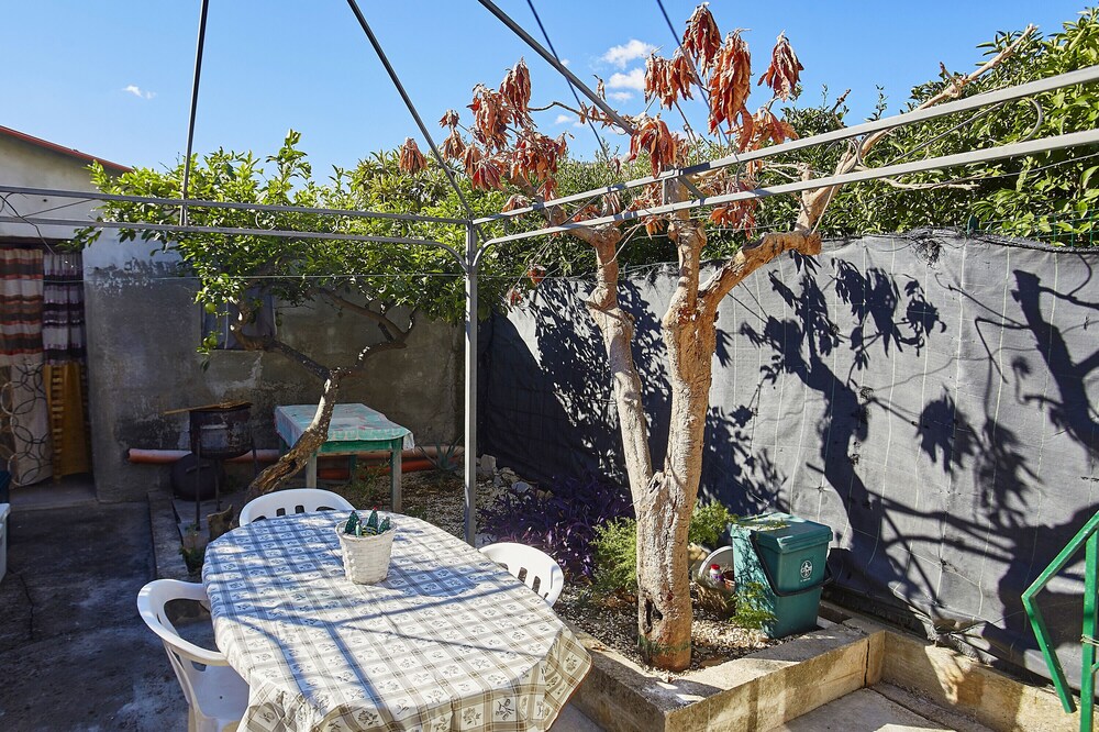 Holiday Home Vista Mare with Sea VIew, Garden & A/C