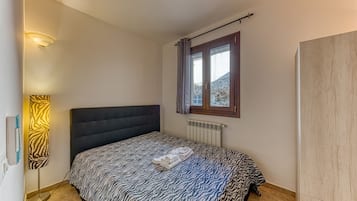 2 bedrooms, free WiFi