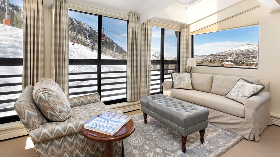 Aspen Alps Apartment #804 3 Bedroom Condo by RedAwning