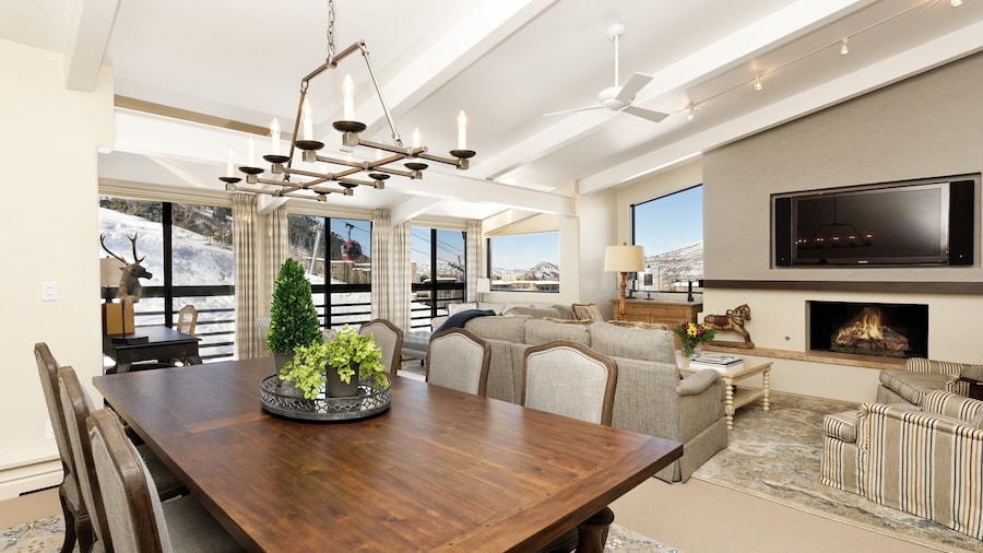 Aspen Alps Apartment #804 3 Bedroom Condo by RedAwning
