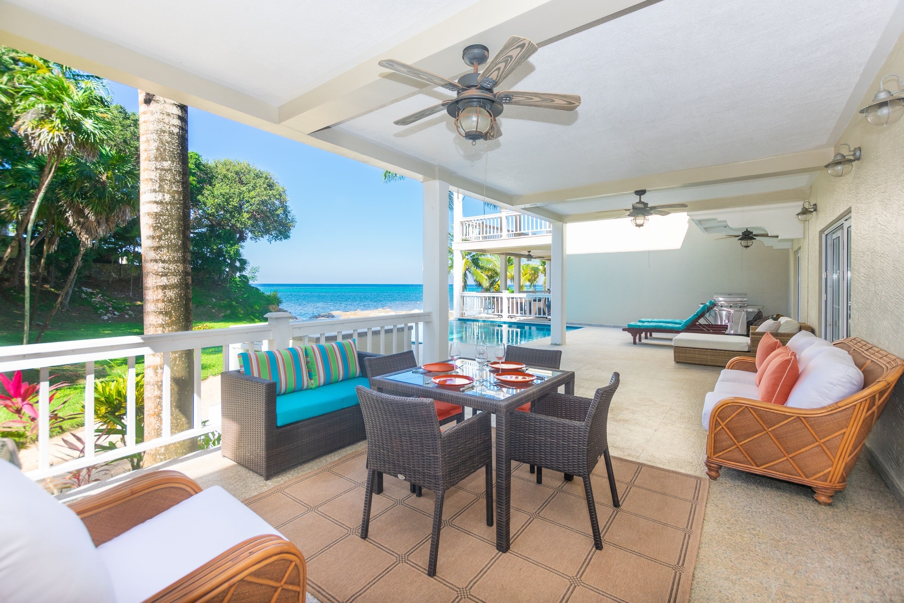Condo, 2 Bedrooms | Dining