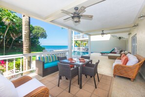 Condo, 2 Bedrooms | Dining