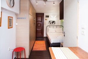 Interior - Cozy studio in keramikos (Athens)