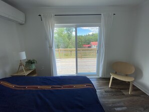 3 slaapkamers, een bureau, een strijkplank/strijkijzer, gratis wifi