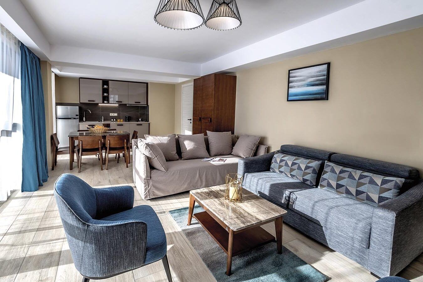 Superior Suite | In-room safe, soundproofing, iron/ironing board, free WiFi