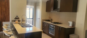 Family Fun - 25 min from CBD