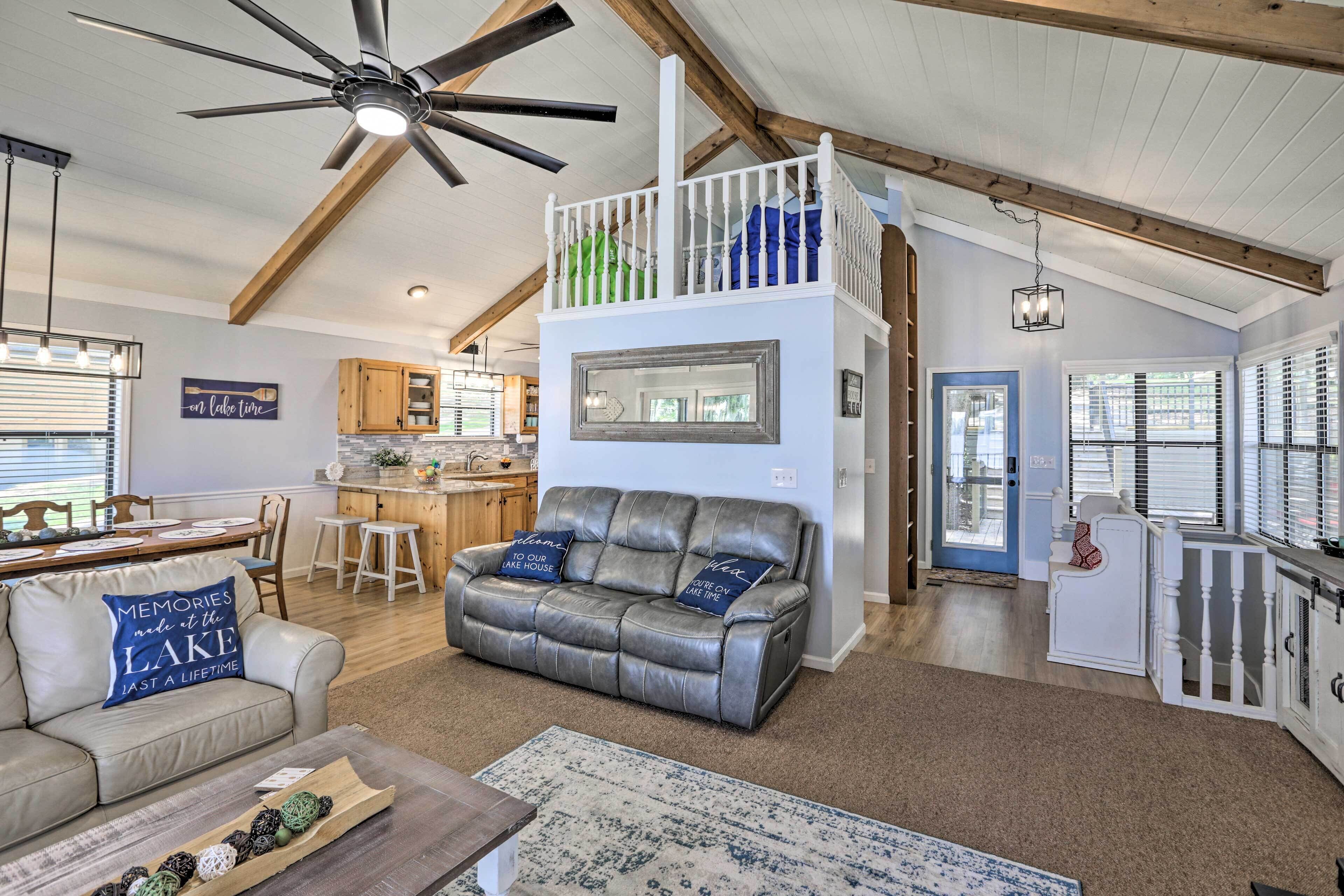 'All Decked Out' Home on Cherry Lake w/ Dock!