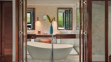 Standard Villa, Multiple Beds, Non Smoking, Balcony (Presidential) | Bathroom | Combined shower/tub, hydromassage showerhead, hair dryer, bathrobes