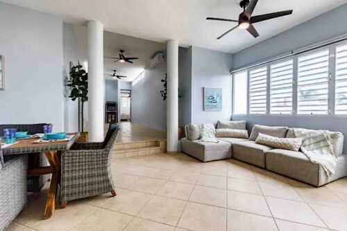 Parguera Paradise, Luxury Modern Beach House!