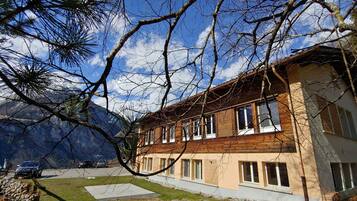House (Ufemegg) | 1 bedroom, premium bedding, blackout curtains, soundproofing