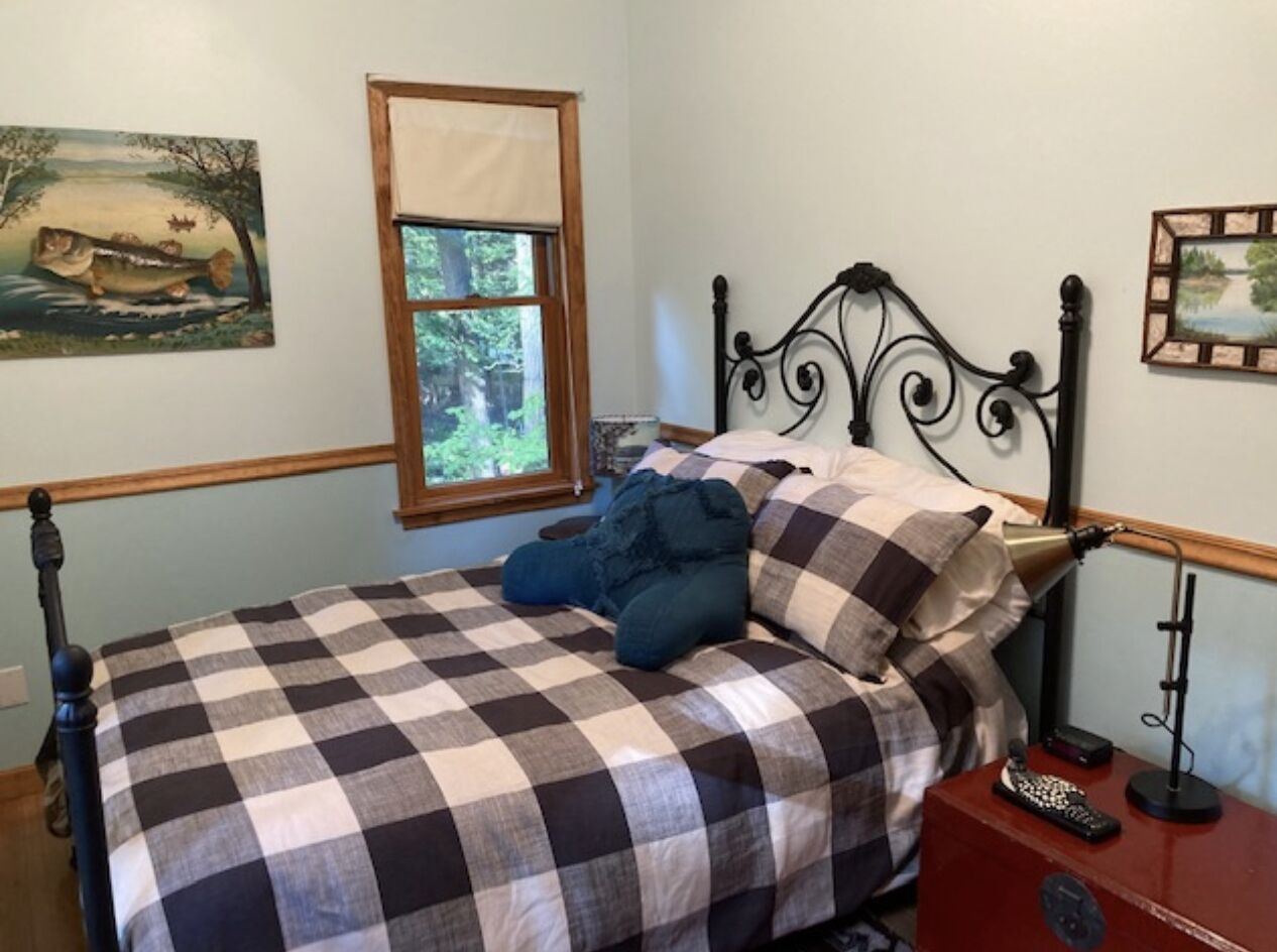 *Fish Creek Cottage*shared beach*3 bdrm*firepit*