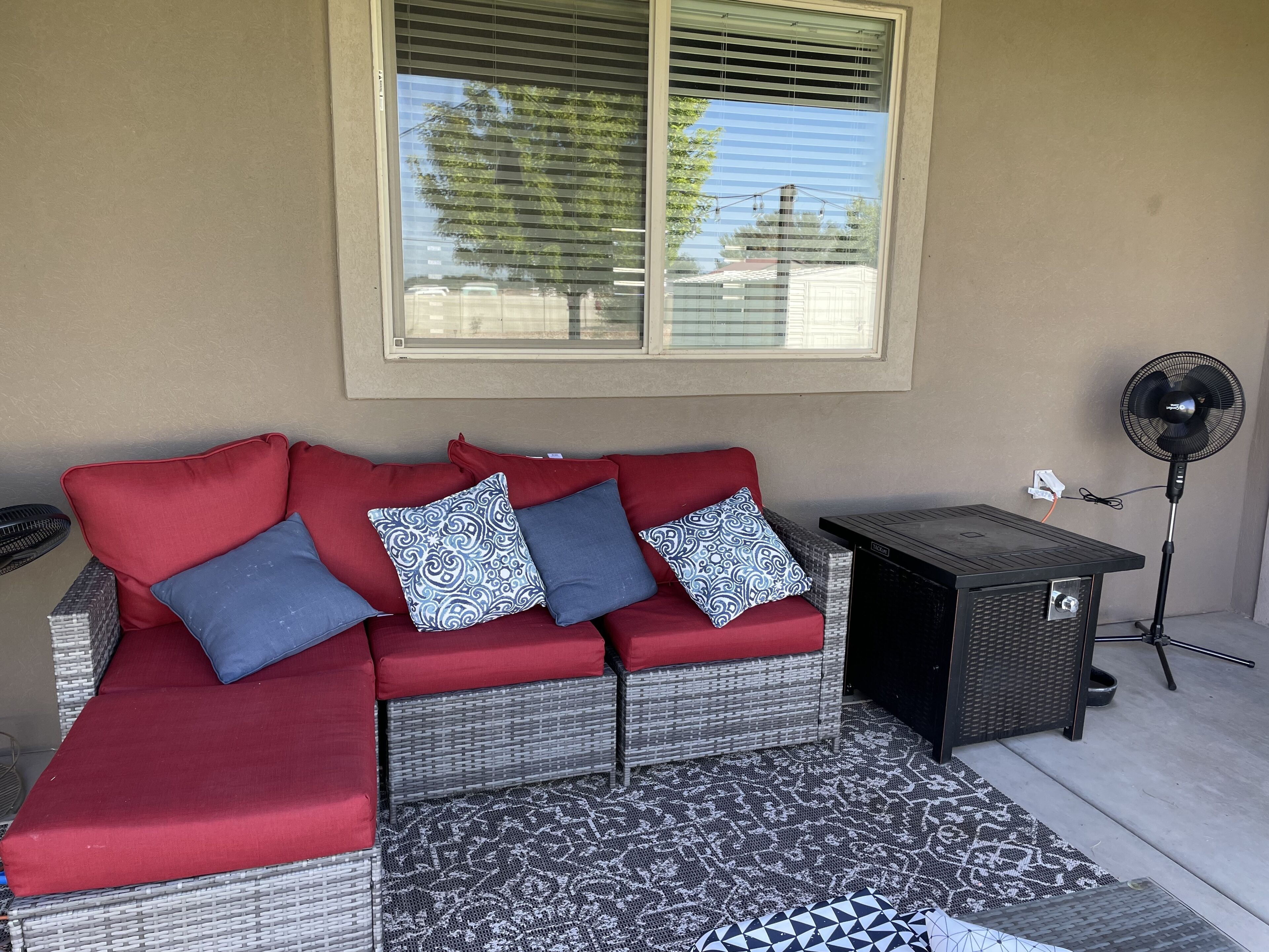 Beautiful home in quiet neighborhood 15 min from most anything