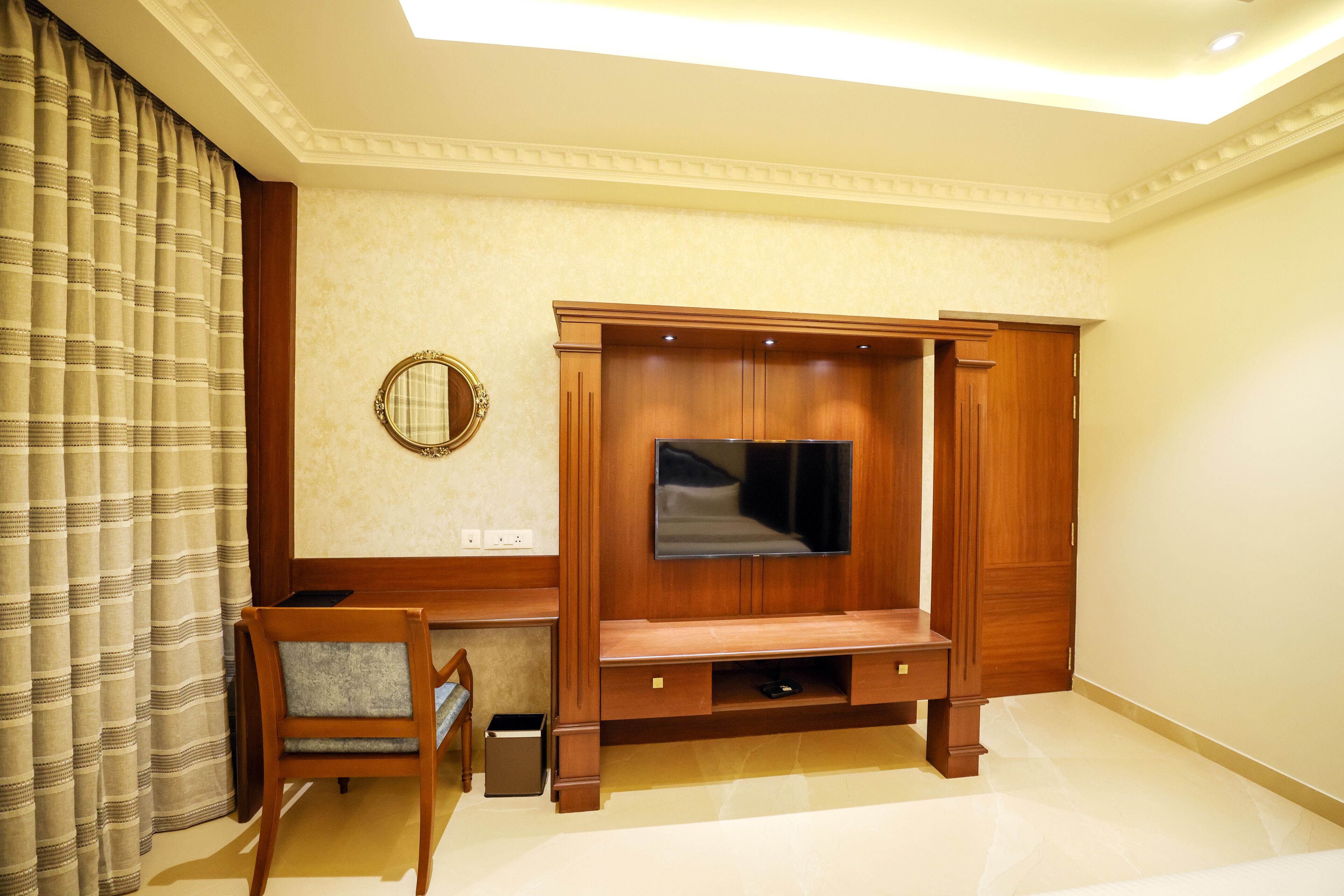 Photo - AJ Grand Hotel