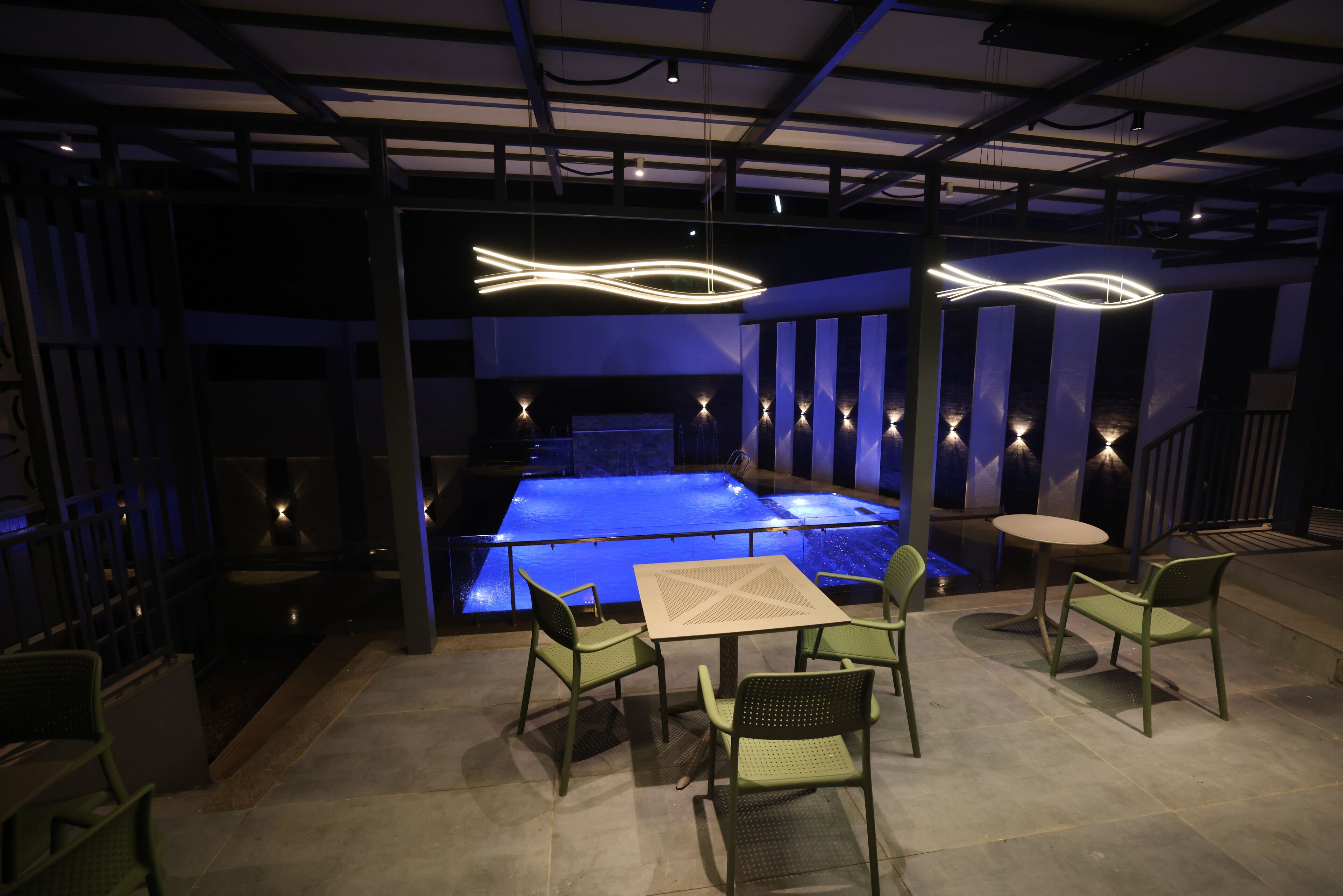 Photo - AJ Grand Hotel