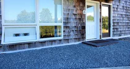 Perfectly Centered in the Birch Harbor Village!