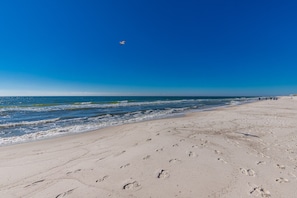 NĂ€ra stranden