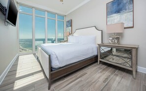 4 間睡房、熨斗/熨衫板、免費 Wi-Fi、床單