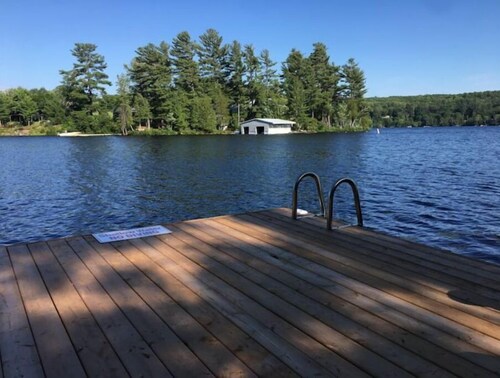 Cozy Fairy Lake Getaway