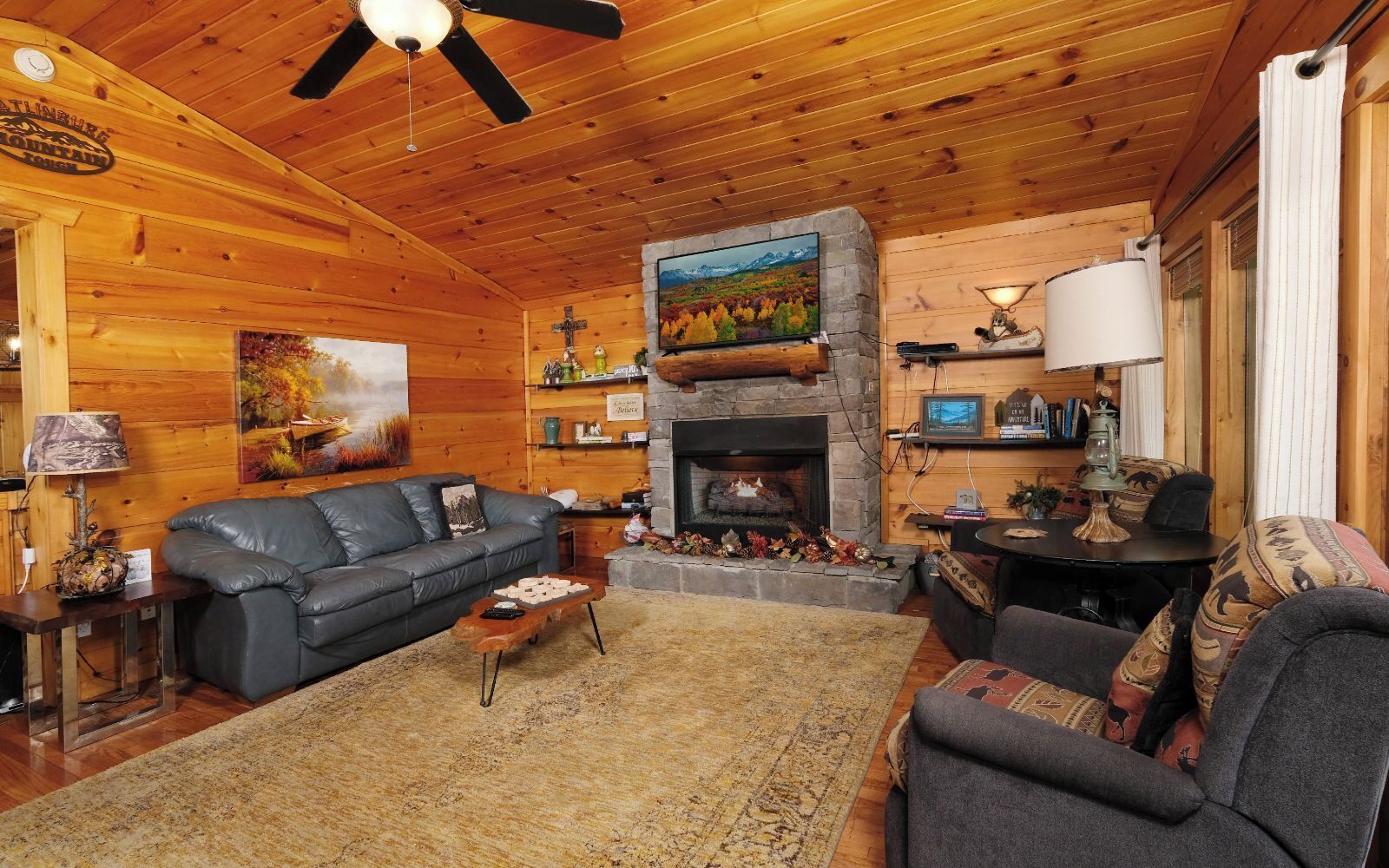 Bow Vista - Lush Scenery, Hot Tub, Shoot Pool