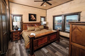 12 bedrooms, WiFi, bed sheets