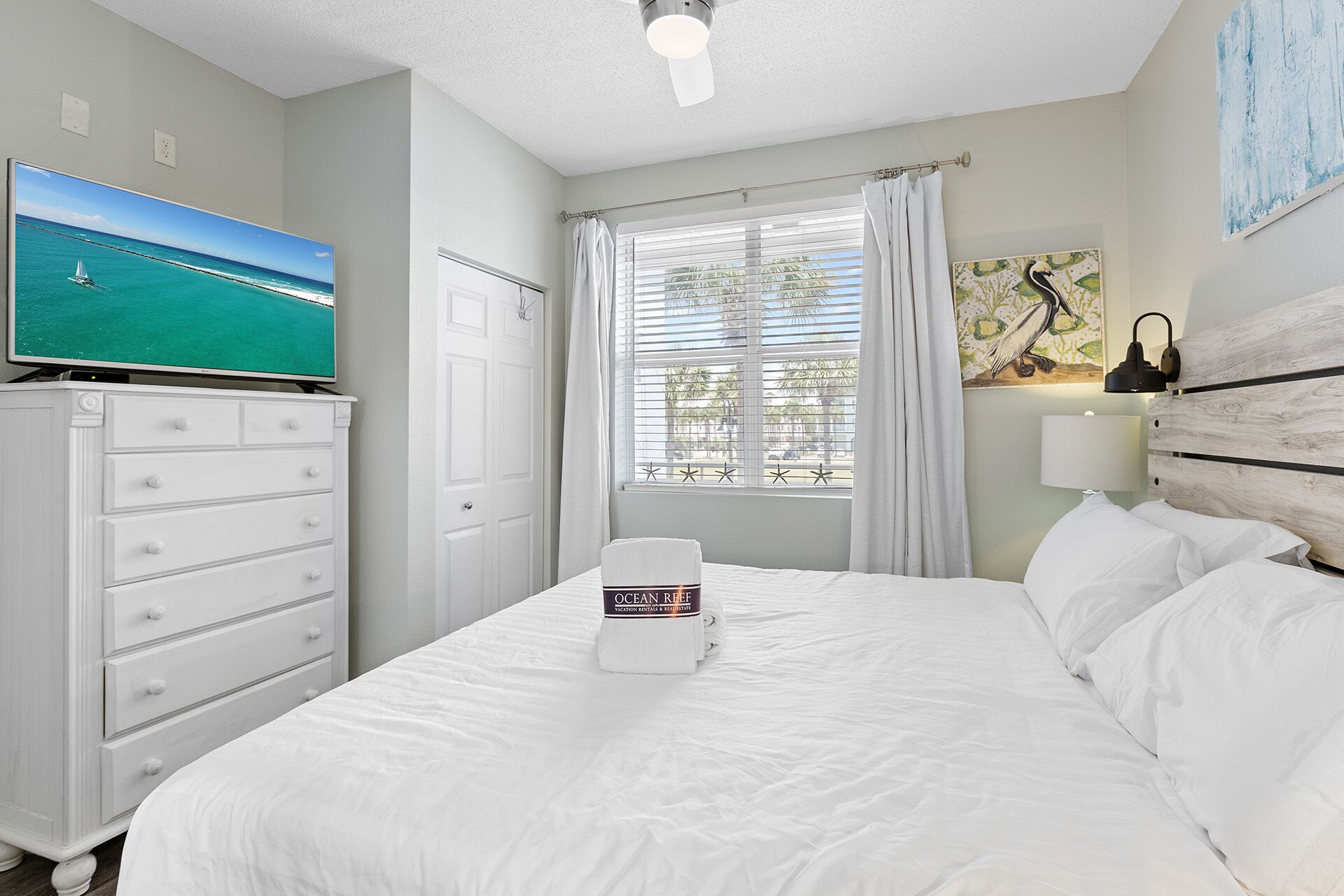 Gulf Place Cabanas 205 - Gulf View, Heated Pool, Hot Tub, Private Beach Access!