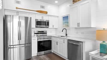 Lavavajillas y comedor