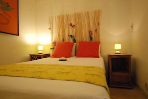 2 bedrooms, in-room safe, iron/ironing board, WiFi