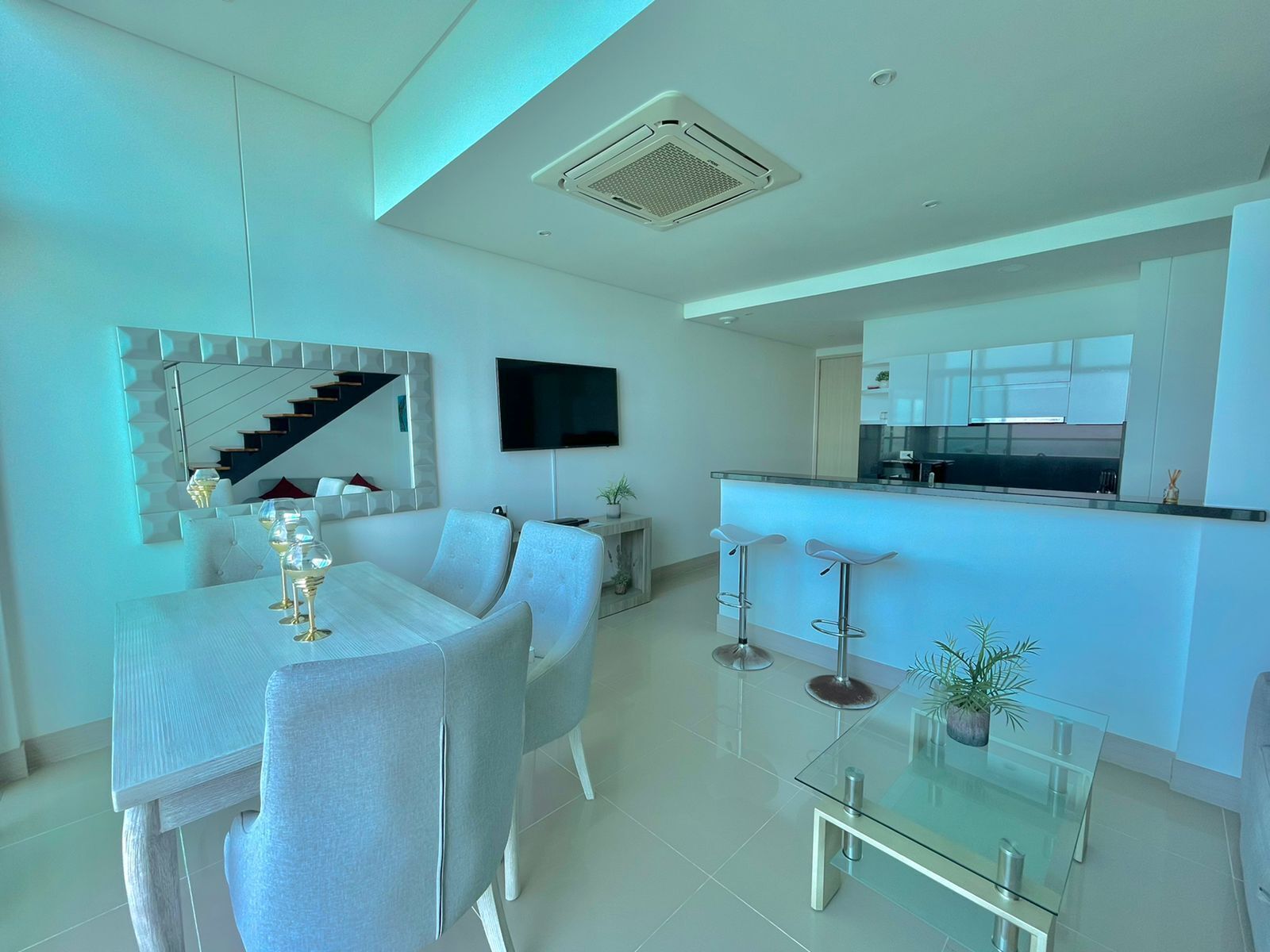 Beautiful Loft With Incredible View