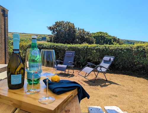 3 Bed Holiday home close to idyllic Lulworth Cove