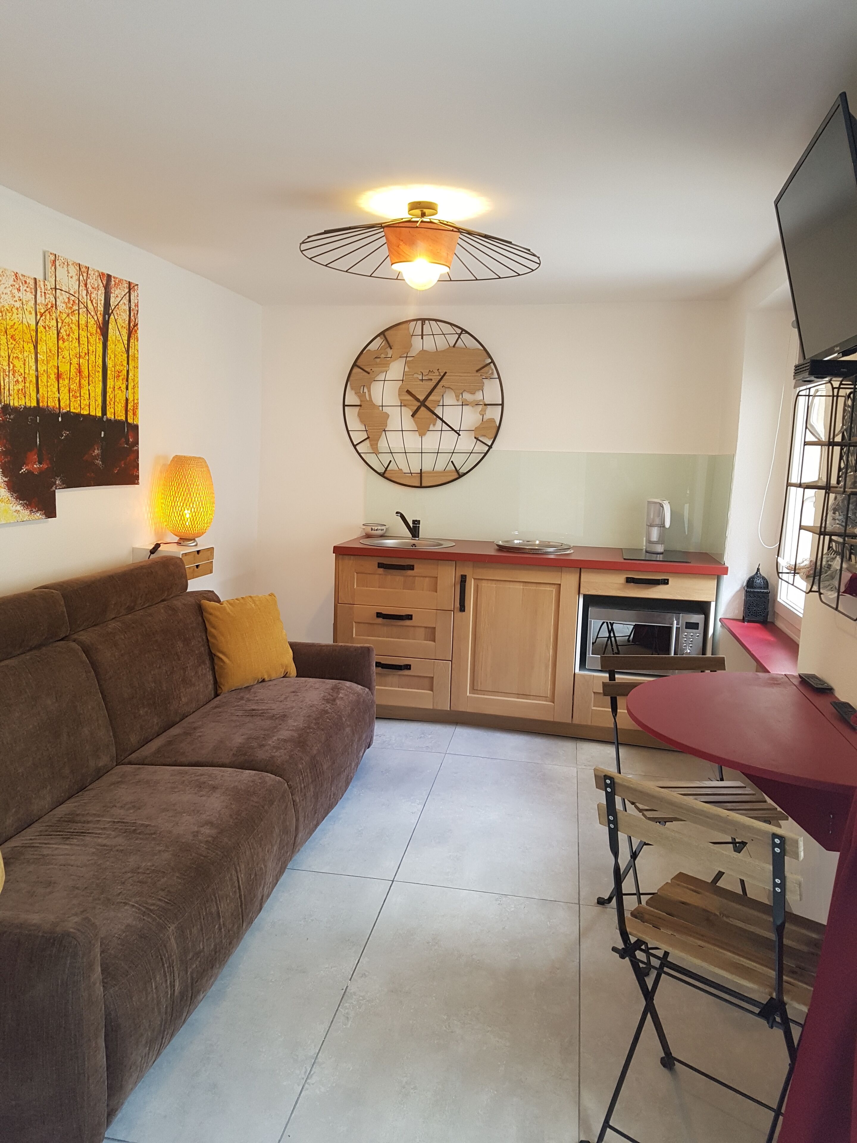 Superb Studio with disabled standards