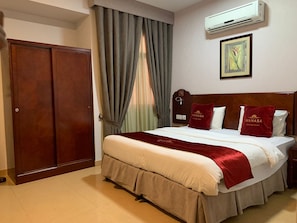 Standard Apartment | Iron/ironing board, free WiFi - Wanasa Continental Hotel (Muscat)