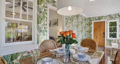 Casa Cielo Walk to Intracoastal & Antique Shops