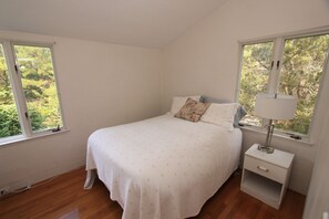 3 bedrooms, free WiFi - 86 Spring Hill - Private Pool, pet-friendly! (Sandwich)