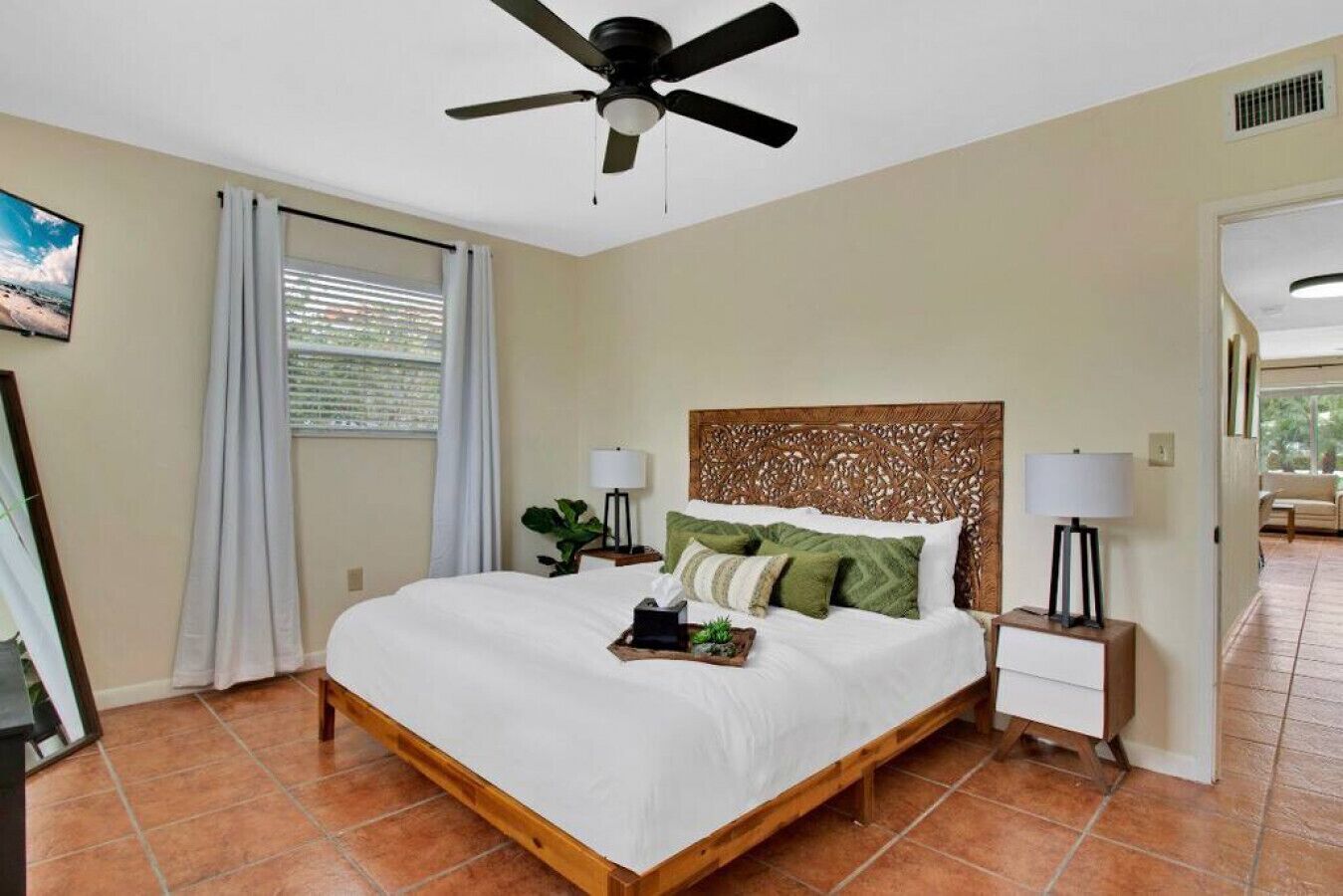 Tulum Oasis* Miami Beach Island* PoolTable* BBQ