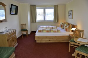 Basic Double Room