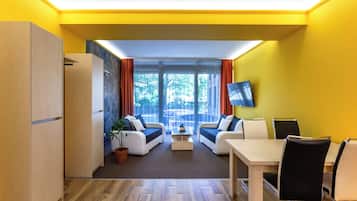 Apartamento familiar | Colchones viscoelásticos, caja fuerte, decoración individual