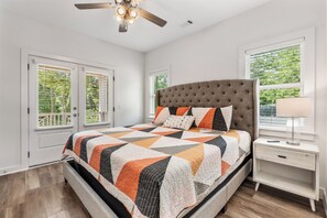 5 habitaciones, tabla de planchar con plancha y cuna de viaje 