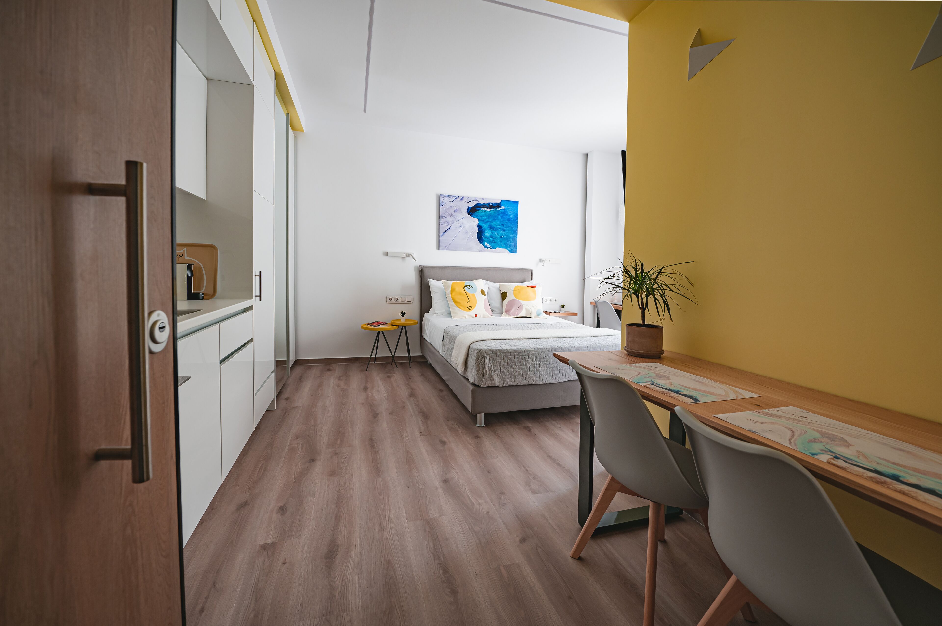 Deluxe studio for 2 in upscale Kolonaki - Athena B&B