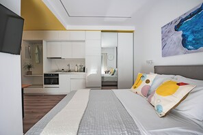 1 quarto, escrivaninha, ferros/tábuas de passar roupa, Wi-Fi de cortesia