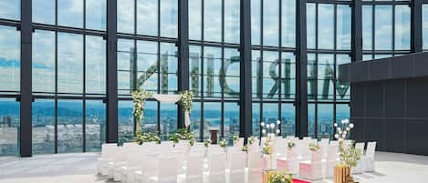 Banquet hall