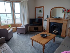 Living room - Beachhaven116, Lovely Beachside House, Lower Largo (Leven)