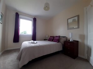 House | 3 bedrooms, iron/ironing board, free WiFi, bed sheets - House-3br-garden-parking-near Inverness Castle (Inverness)