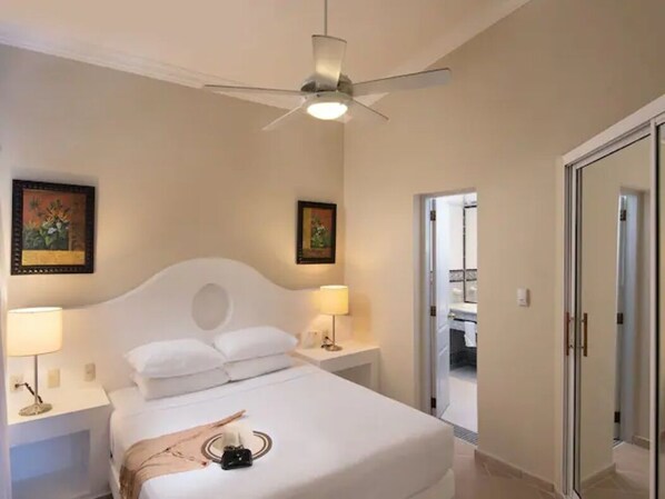 2 bedrooms, WiFi, bed sheets