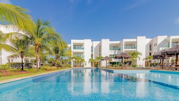 Apartamento | Piscina | Piscina externa