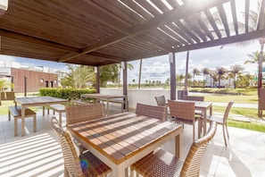 Apartment | Speisen im Freien