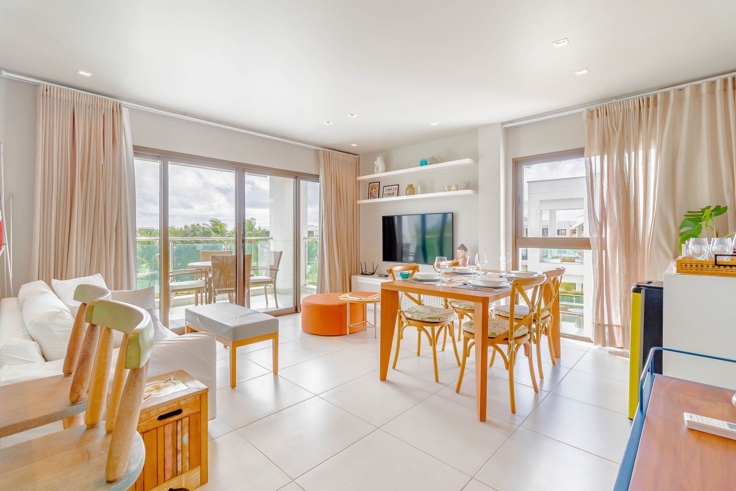 Apartment | Living area | TV